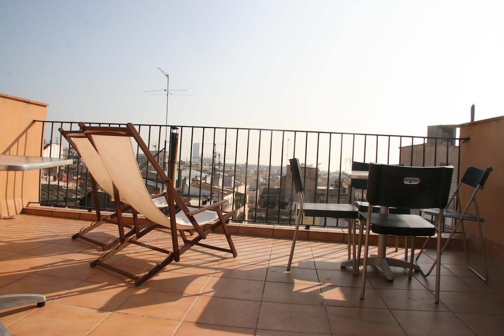 Apartments Hhb Barcelona Exterior photo
