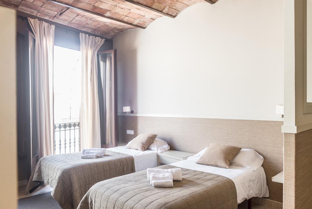 Apartments Hhb Barcelona Exterior photo