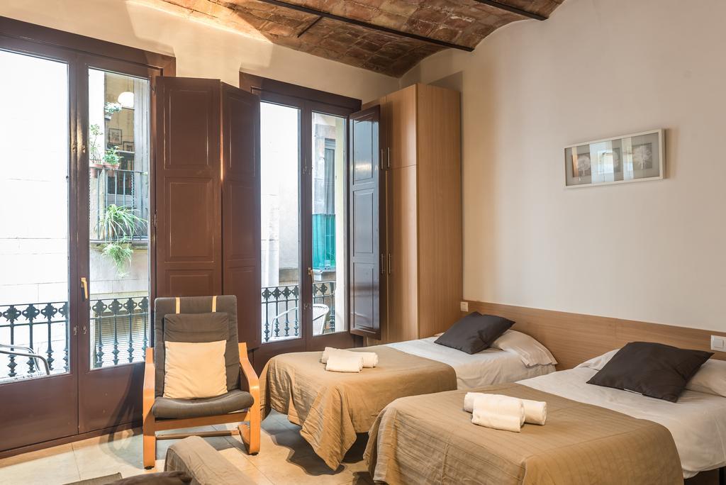 Apartments Hhb Barcelona Exterior photo